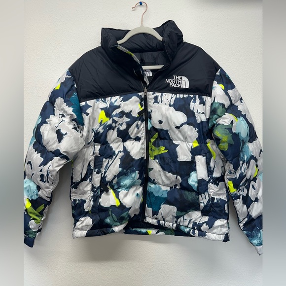 The North Face 1996 Retro Nuptse 700 Fill Packable Jacket Summit Navy Abstract